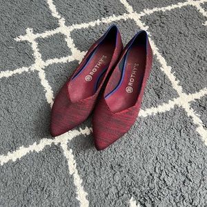 Rothy’s crimson heather points size 10.5
